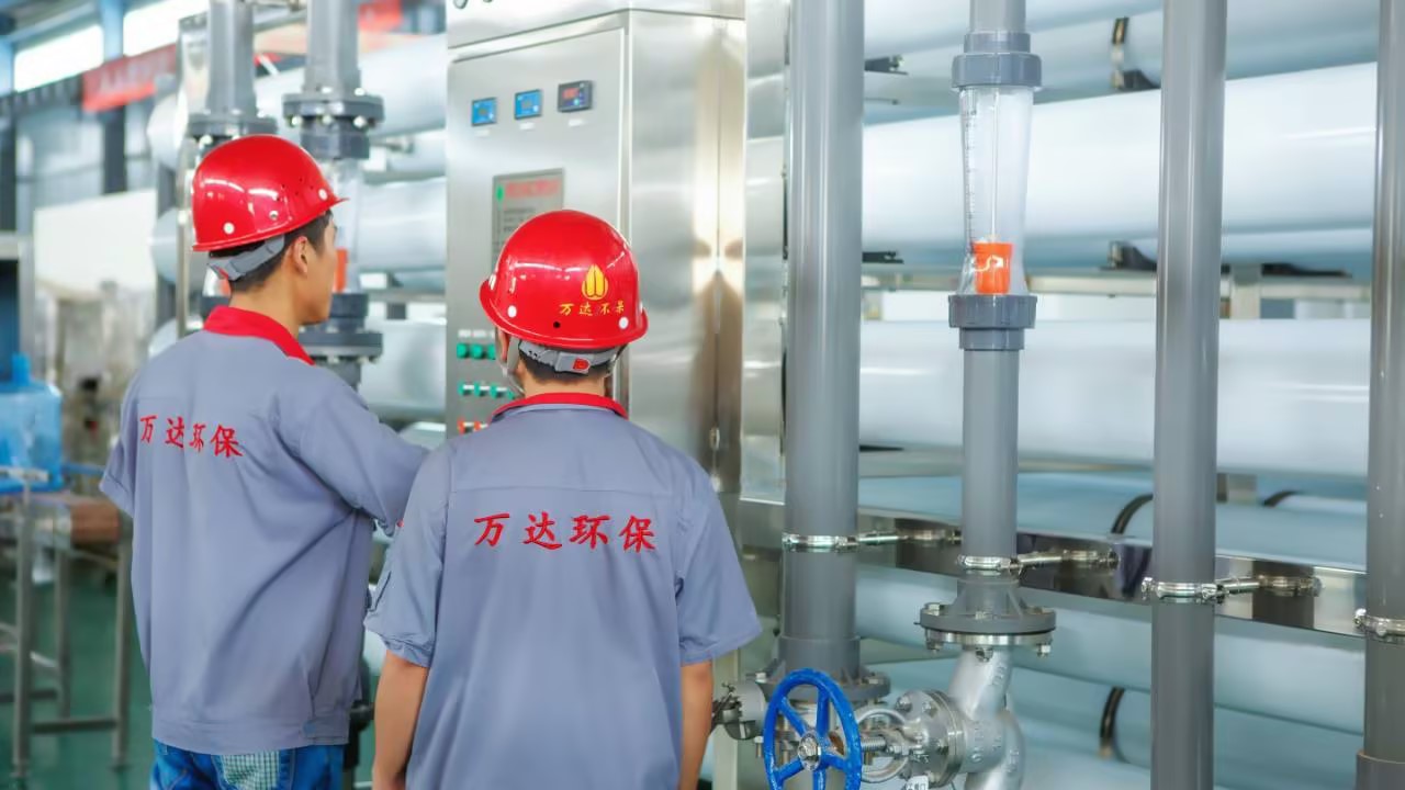 反滲透純水設(shè)備|反滲透純水處理設(shè)備|反滲透設(shè)備廠家